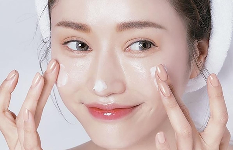 Gia công kem dưỡng ẩm mùa đông cho da khô, da thường và da hỗn hợp